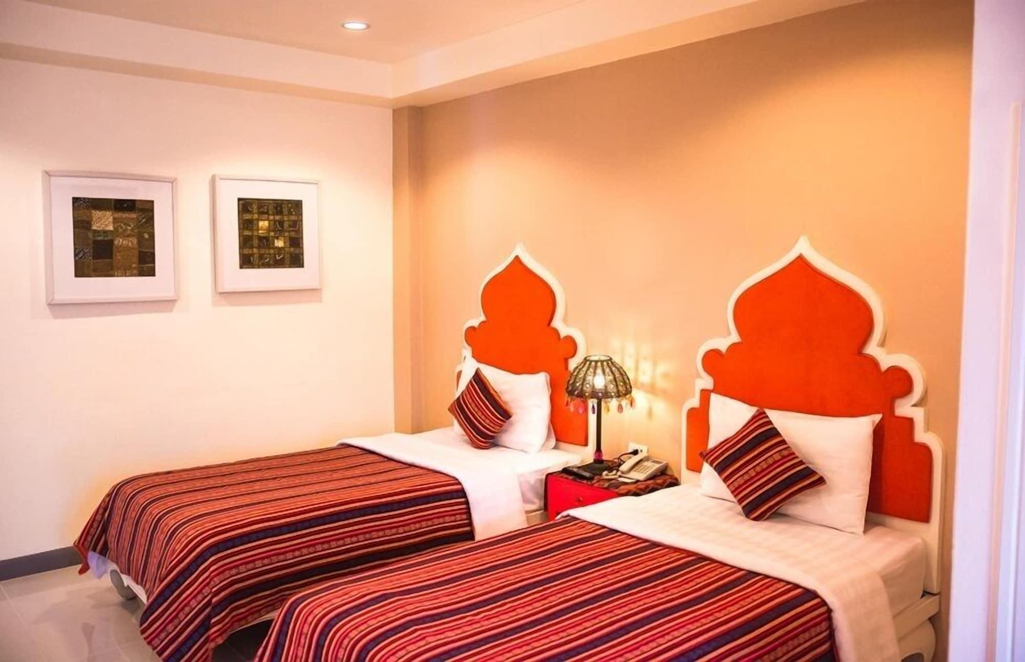 Rasa Boutique Hotel Чианграй Экстерьер фото