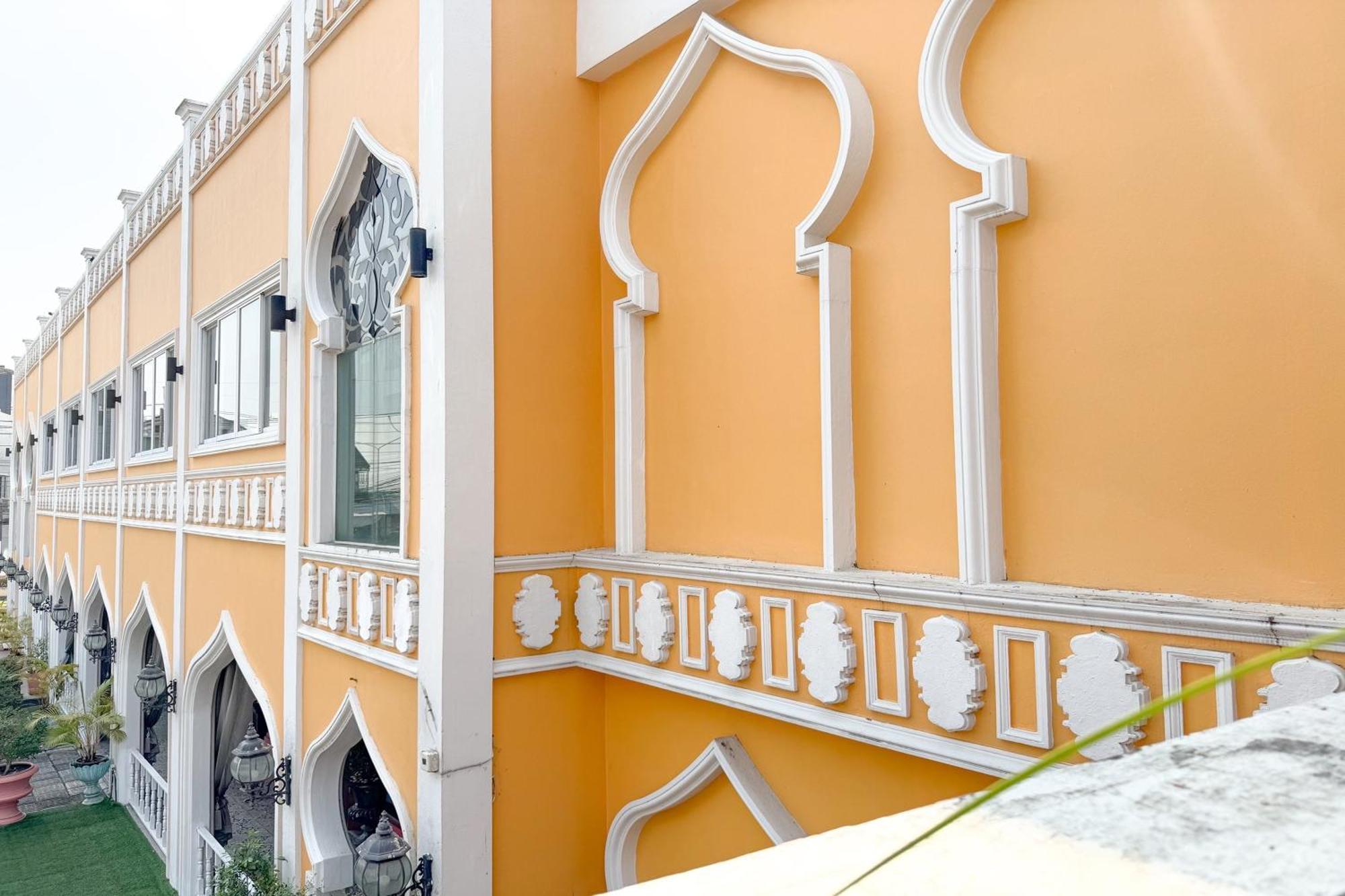 Rasa Boutique Hotel Чианграй Экстерьер фото